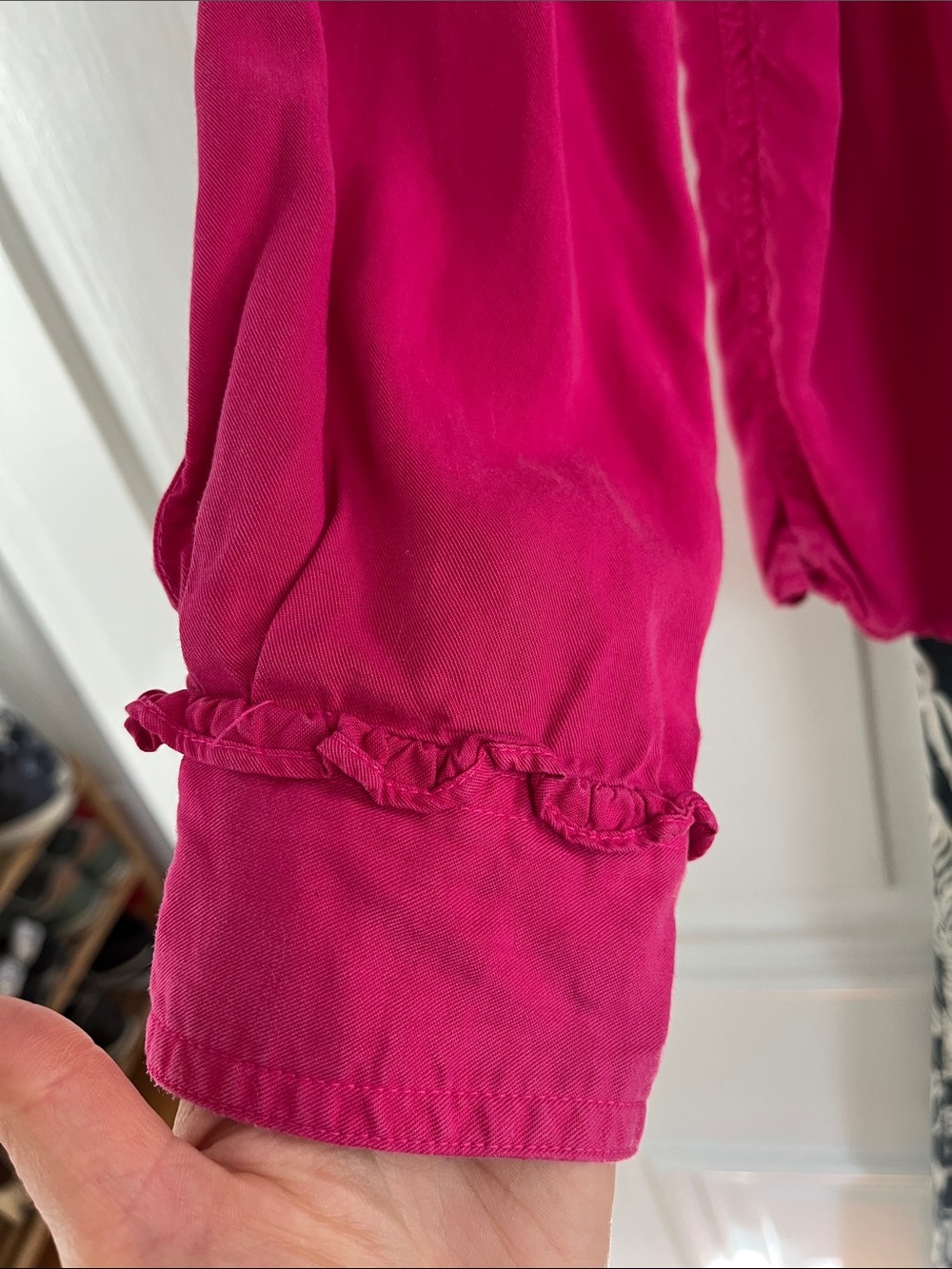 Crown & Ivy Button-Up Shirt Women’s Fuchsia - M - Picture 6 of 13